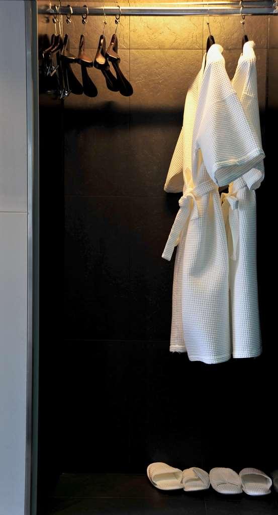 Best Western Plus @20 Sukhumvit Bangkok Zimmer foto